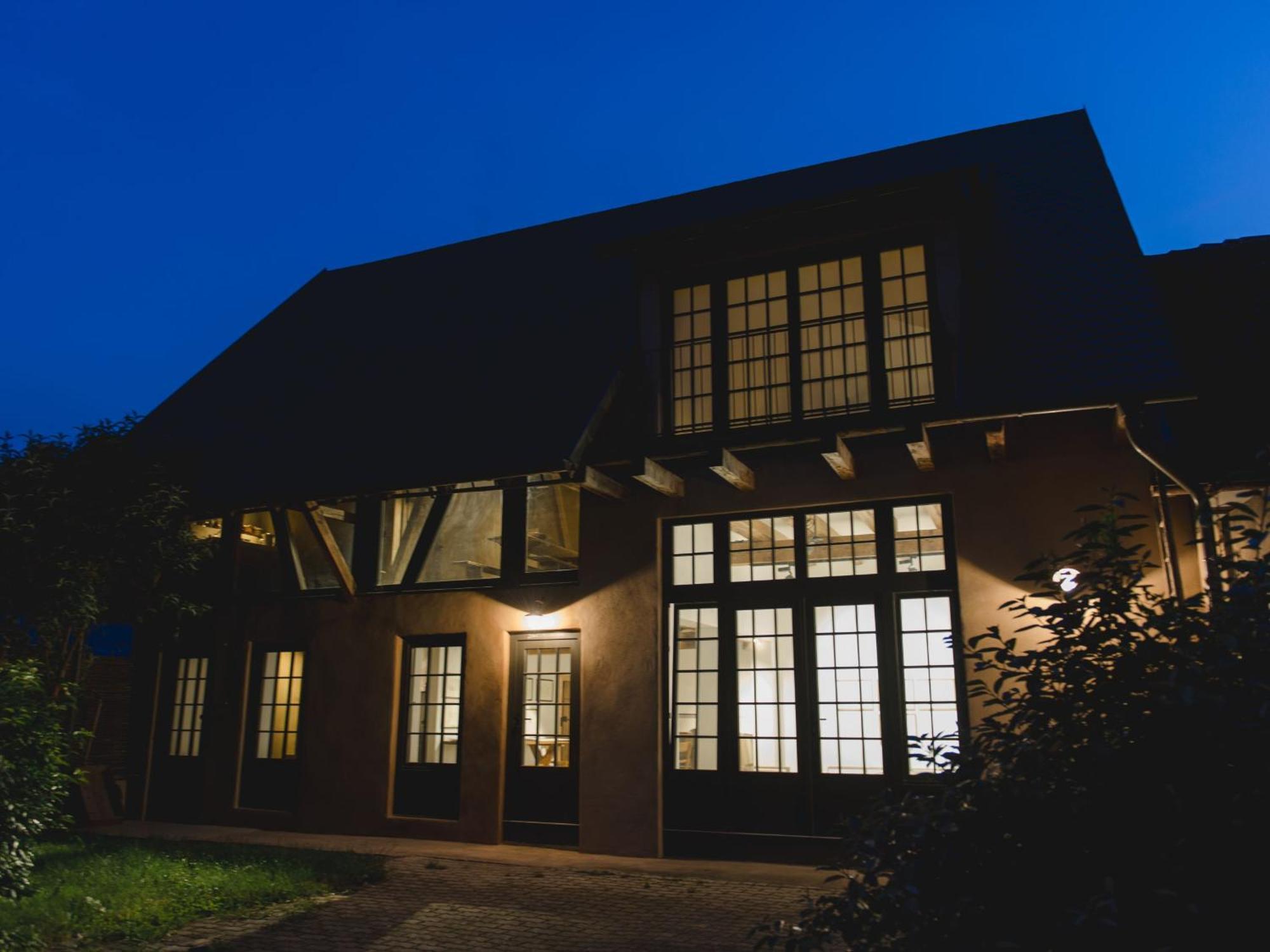 Loft Im Kuenstlerhaus